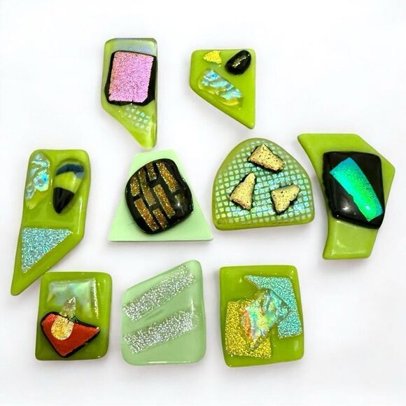 Set of 10 Dichroic Fused Glass Pieces – Lime Green Abstract Cabochons jewelry - Picture 16 of 17